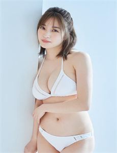 《深夜动态福利GIF动态图900期-《帕拉梅拉女子监狱》》